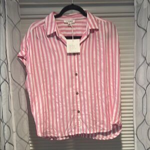 NWT Beachlunchlounge Pink and White Striped Shirt small